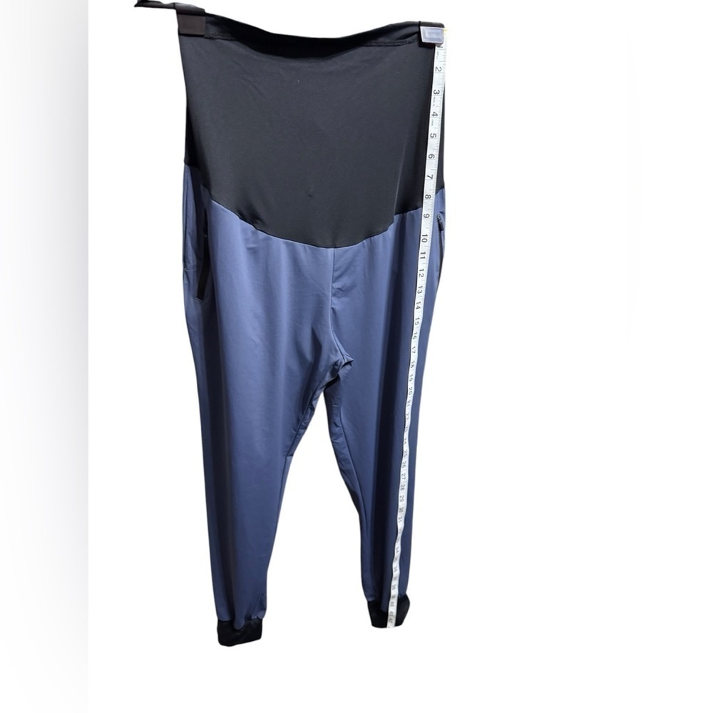 Maternity Joggers L blue with zip pockets - Picture 3 of 6